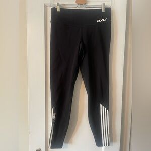 2XU Black Leggings with White Stripes
